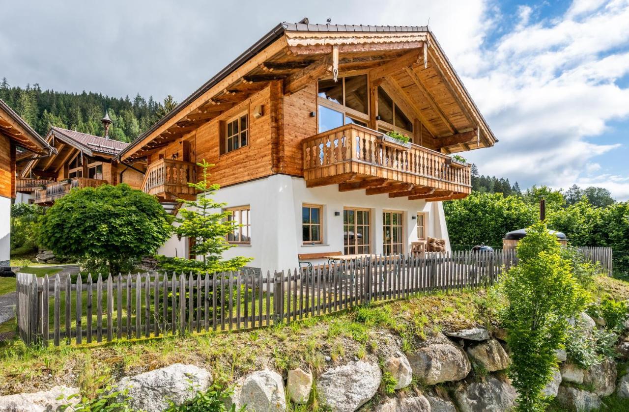 Chaletdorf Am Sonnenhang Neukirchen am Großvenediger Екстериор снимка